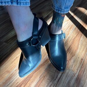 Stylish Women's Ankle Boots 8